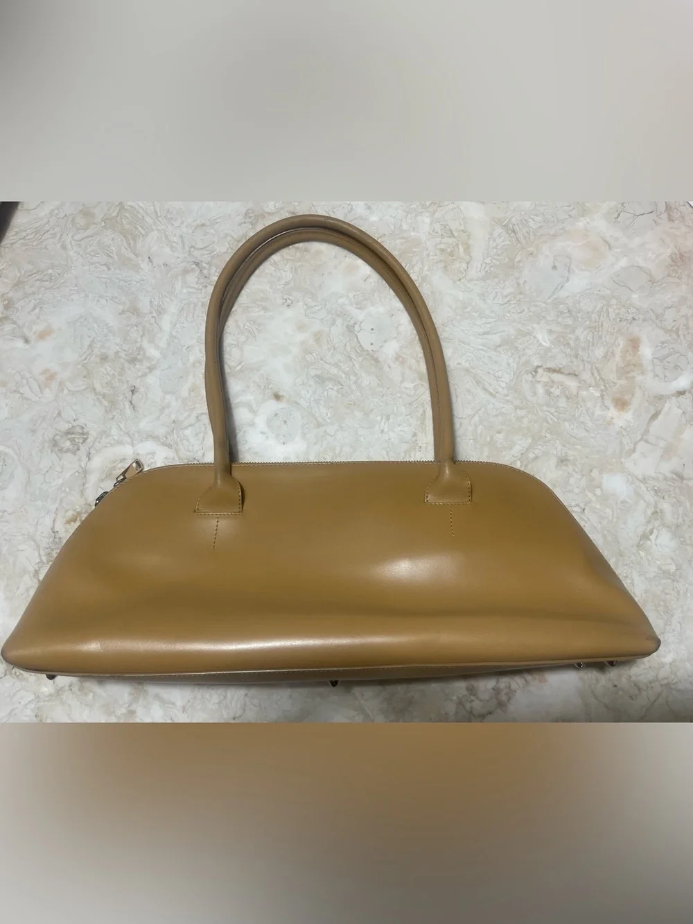 Furla Elegant & Sleek Leather Baguette Shoulder Bag